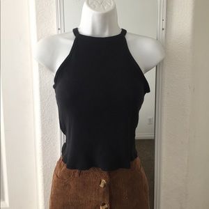 black cropped tank top